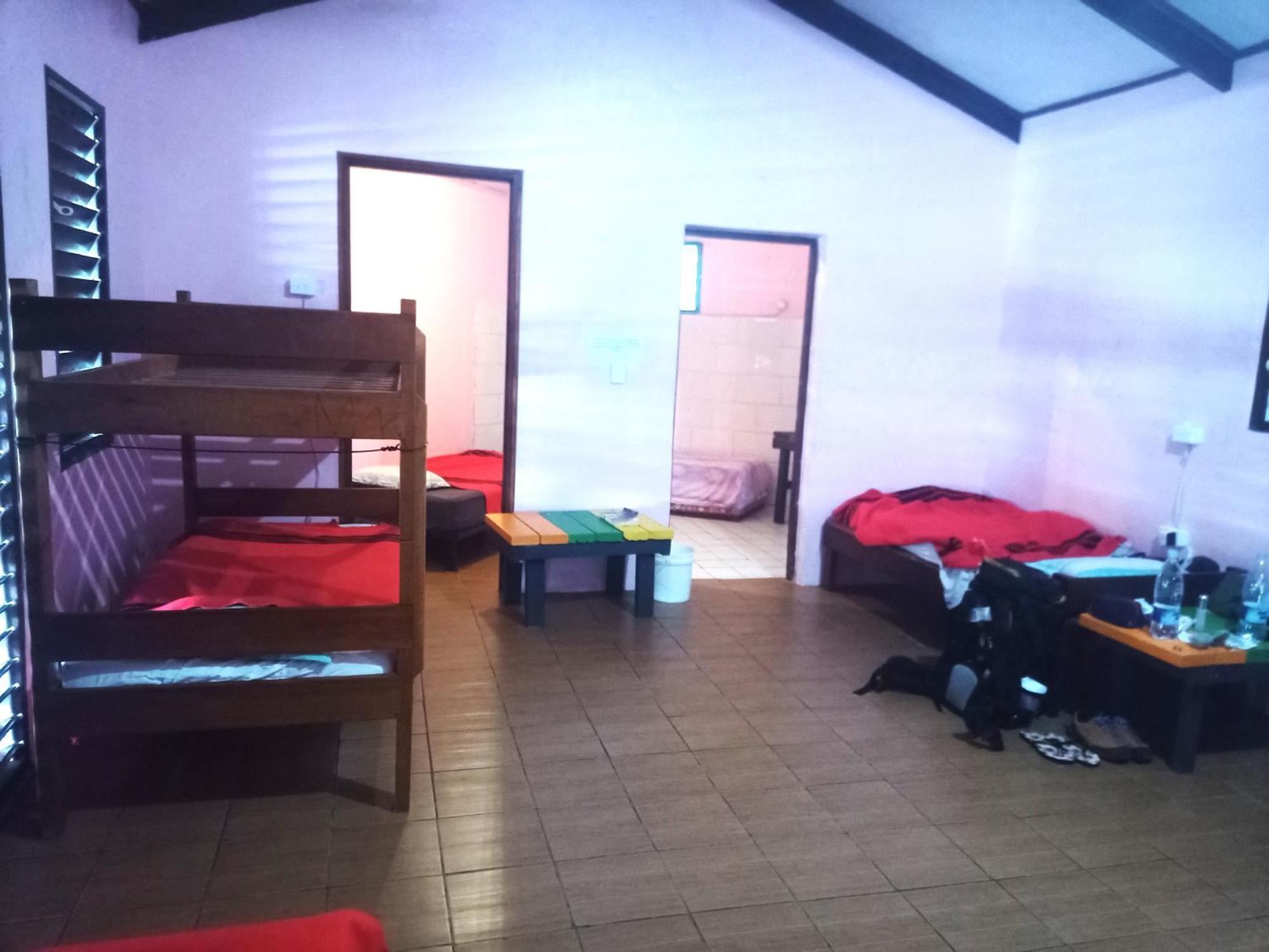 Bluepango Guest House Порт-Віла Екстер'єр фото