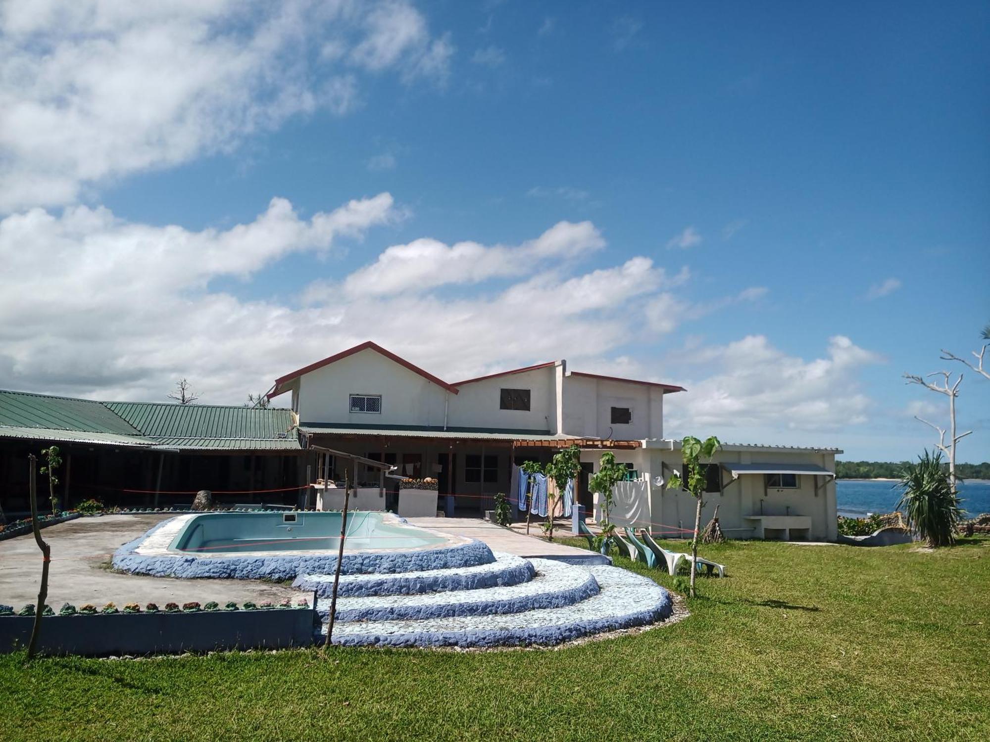 Bluepango Guest House Порт-Віла Екстер'єр фото