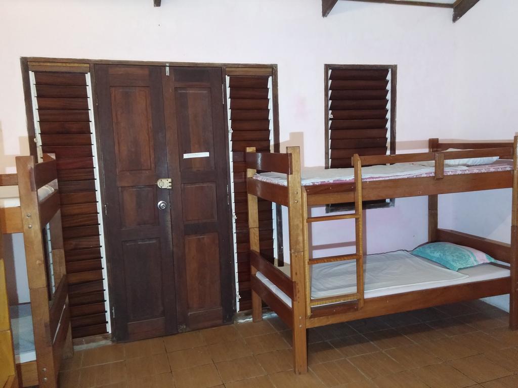 Bluepango Guest House Порт-Віла Екстер'єр фото